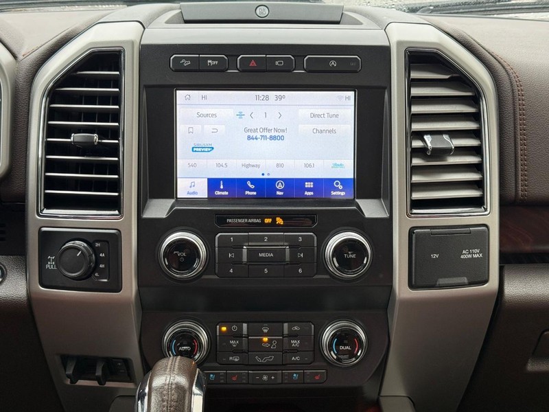 Ford F-150 Vehicle Full-screen Gallery Image 11