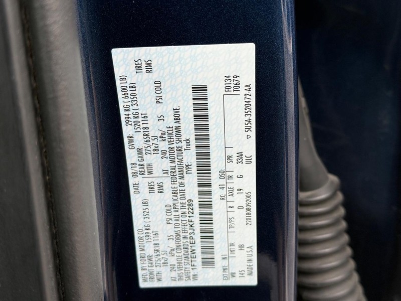 Ford F-150 Vehicle Full-screen Gallery Image 22