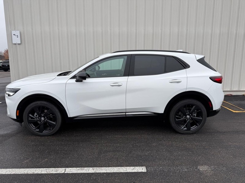 Buick Envision Vehicle Full-screen Gallery Image 02