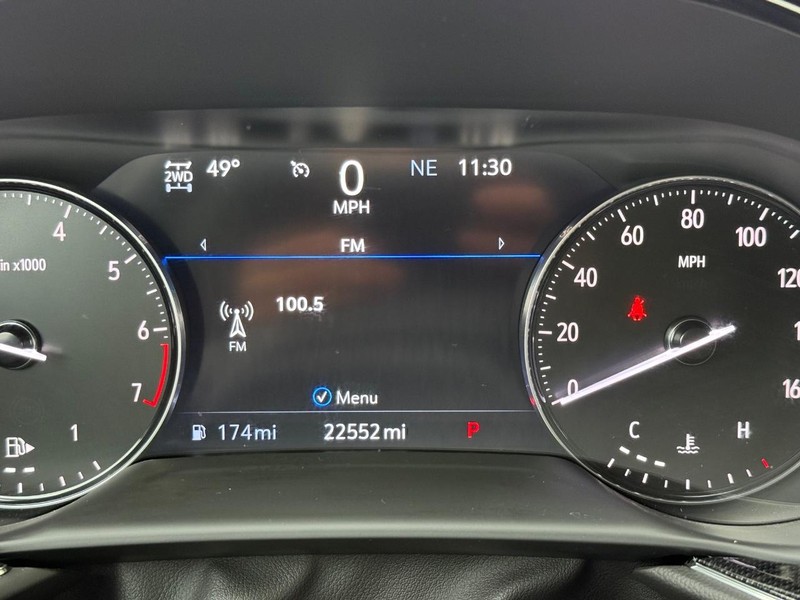 Buick Envision Vehicle Full-screen Gallery Image 18