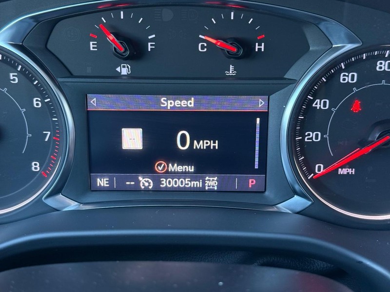 GMC Acadia Vehicle Full-screen Gallery Image 19