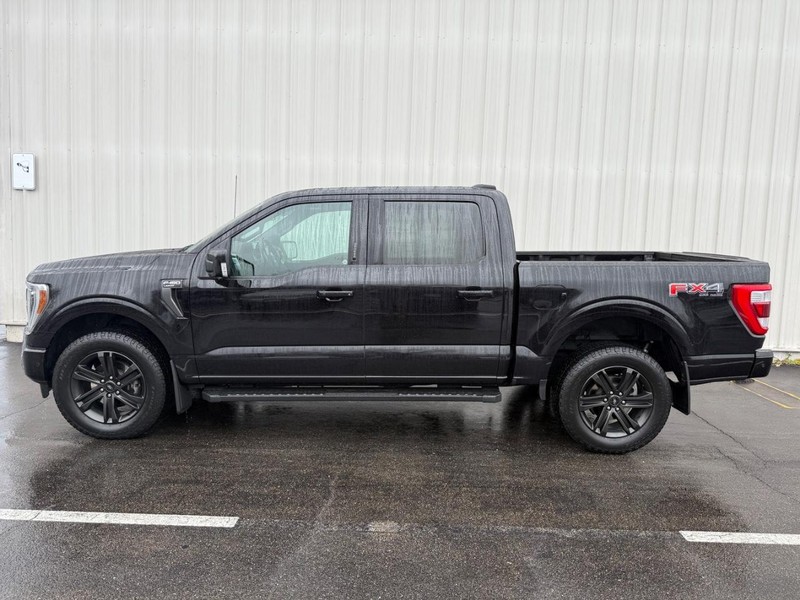 Ford F-150 Vehicle Full-screen Gallery Image 2