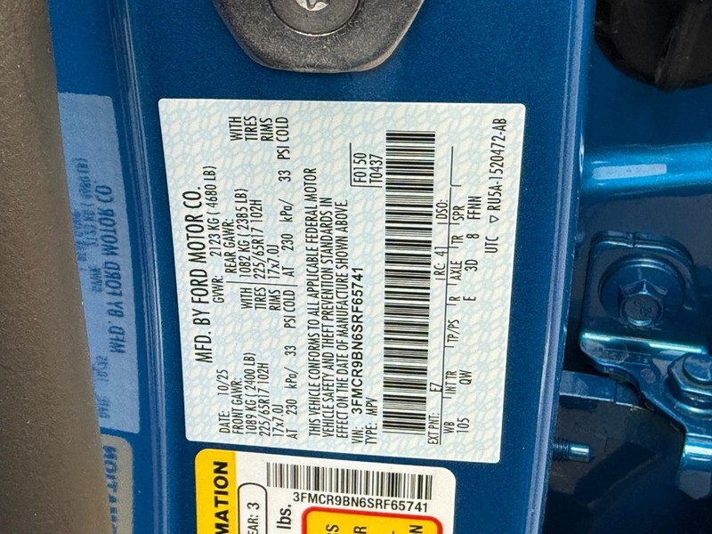 Ford Bronco Sport Vehicle Full-screen Gallery Image 16