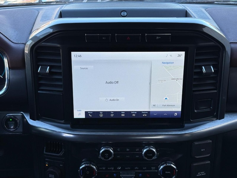 Ford F-150 Vehicle Full-screen Gallery Image 11