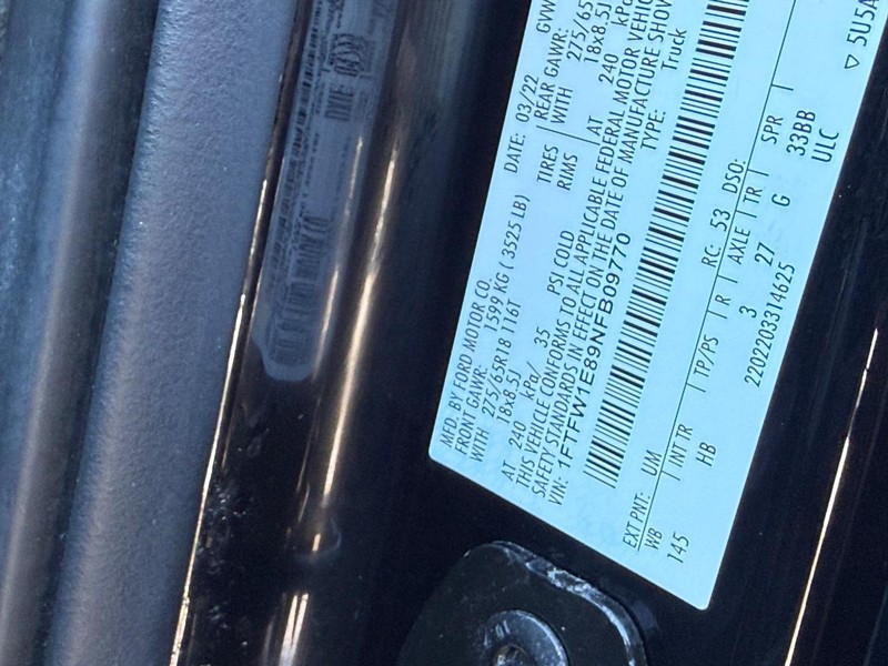 Ford F-150 Vehicle Full-screen Gallery Image 22