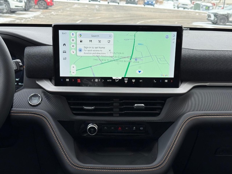 Ford Explorer Vehicle Full-screen Gallery Image 8