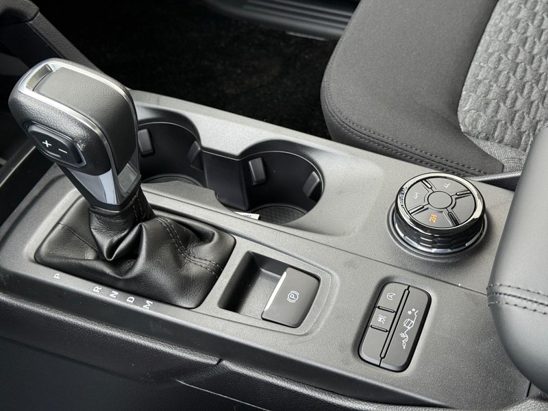 Ford Ranger Vehicle Full-screen Gallery Image 13