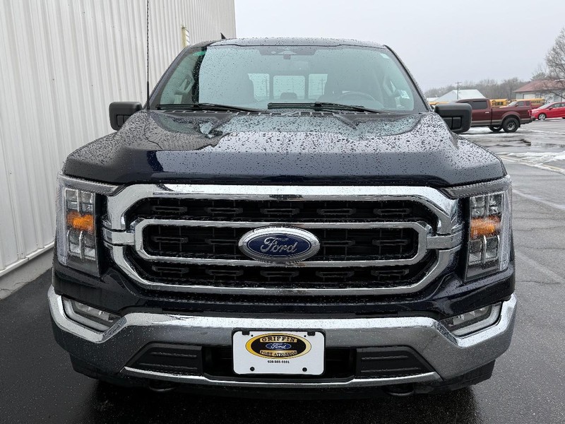 Ford F-150 Vehicle Full-screen Gallery Image 8