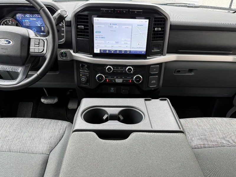 Ford F-150 Vehicle Full-screen Gallery Image 10