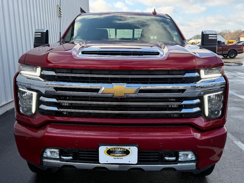 Chevrolet Silverado 2500HD Vehicle Full-screen Gallery Image 08