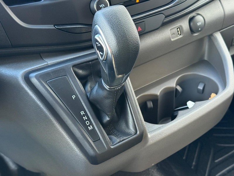 Ford Transit Cargo Van Vehicle Full-screen Gallery Image 12