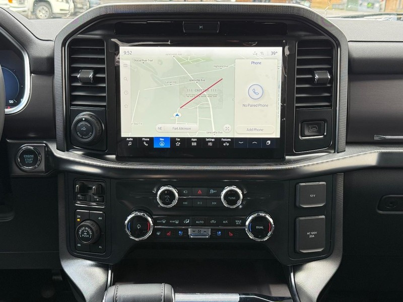 Ford F-150 Vehicle Full-screen Gallery Image 7