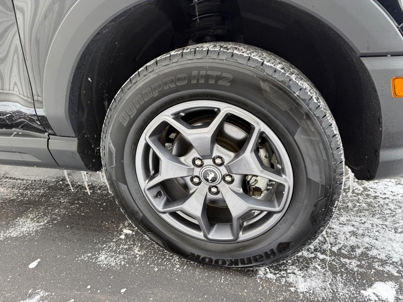 Ford Bronco Sport Vehicle Full-screen Gallery Image 07