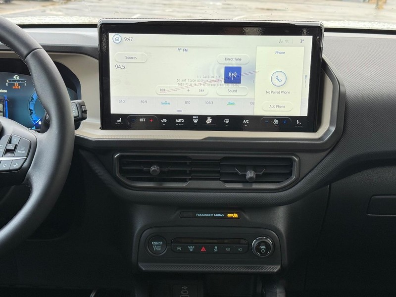 Ford Bronco Sport Vehicle Full-screen Gallery Image 7