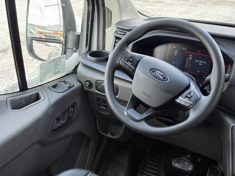 Ford Transit Cargo Van Vehicle Full-screen Gallery Image 13