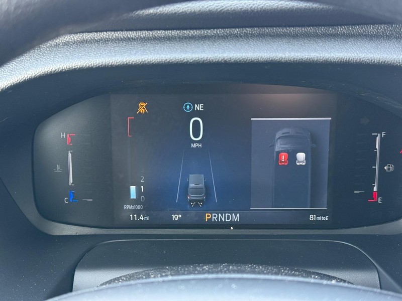 Ford Transit Cargo Van Vehicle Full-screen Gallery Image 17