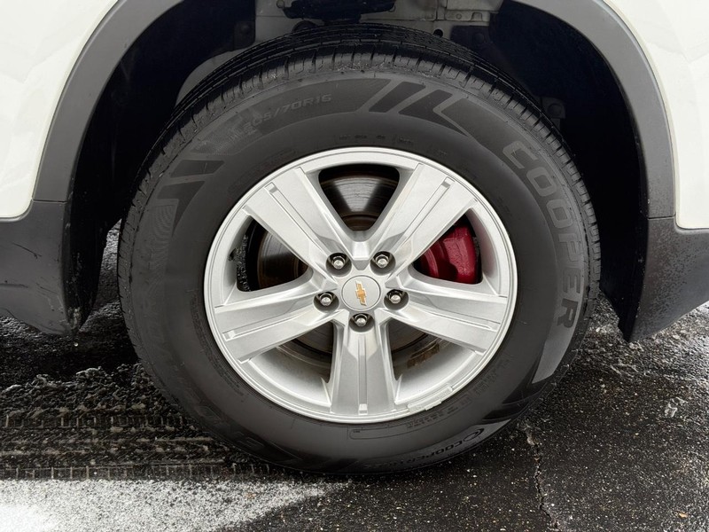 Chevrolet Trax Vehicle Full-screen Gallery Image 08