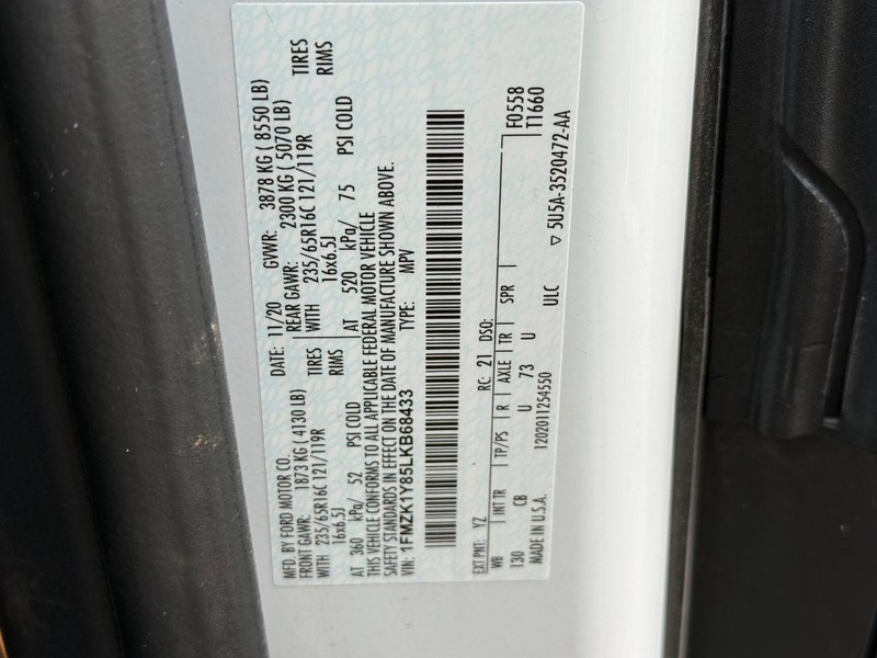 Ford Transit Passenger Wagon Vehicle Full-screen Gallery Image 22