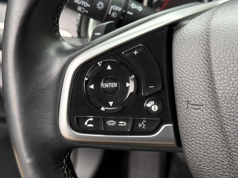 Honda Civic Coupe Vehicle Full-screen Gallery Image 15