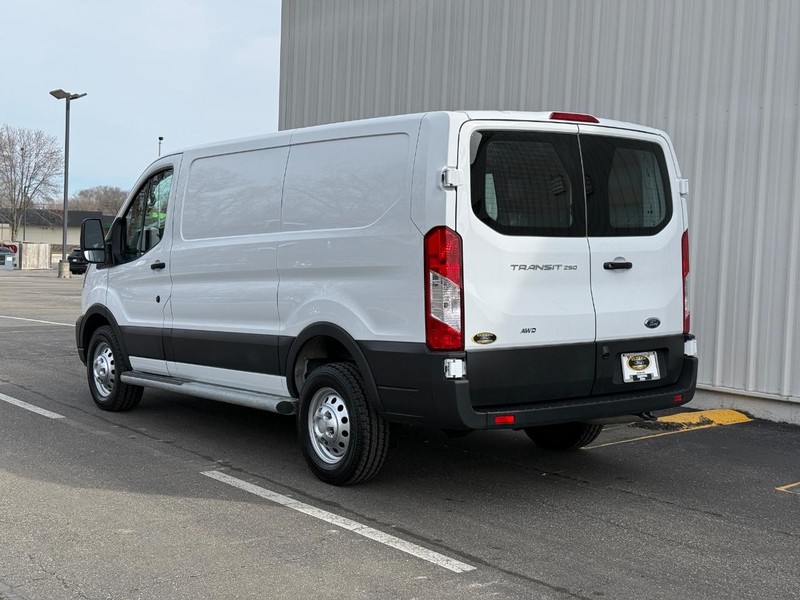 Ford Transit Cargo Van Vehicle Full-screen Gallery Image 3