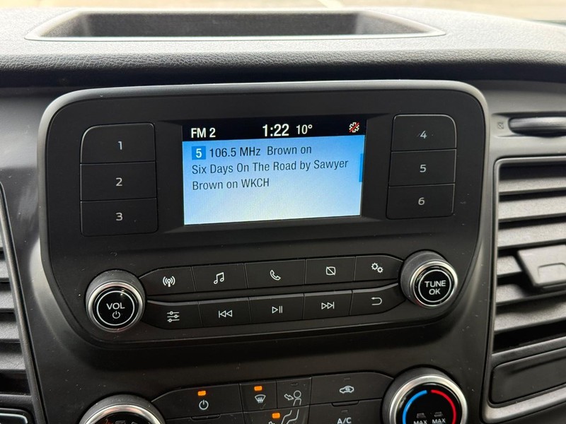 Ford Transit Cargo Van Vehicle Full-screen Gallery Image 12