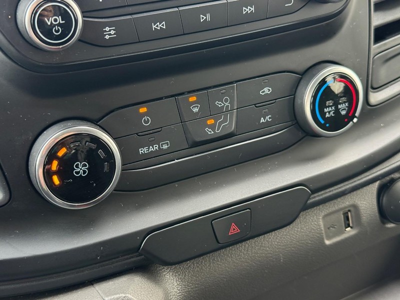 Ford Transit Cargo Van Vehicle Full-screen Gallery Image 16