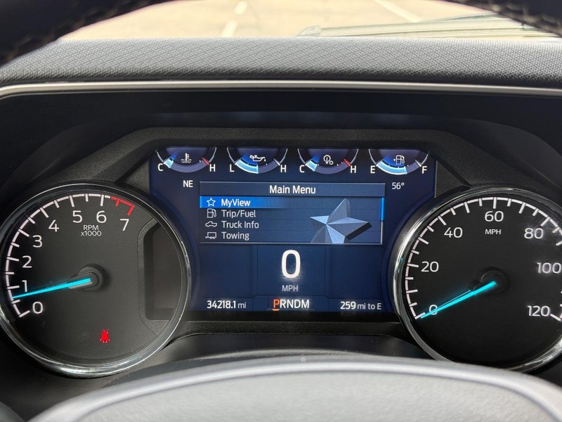 Ford F-150 Vehicle Full-screen Gallery Image 17