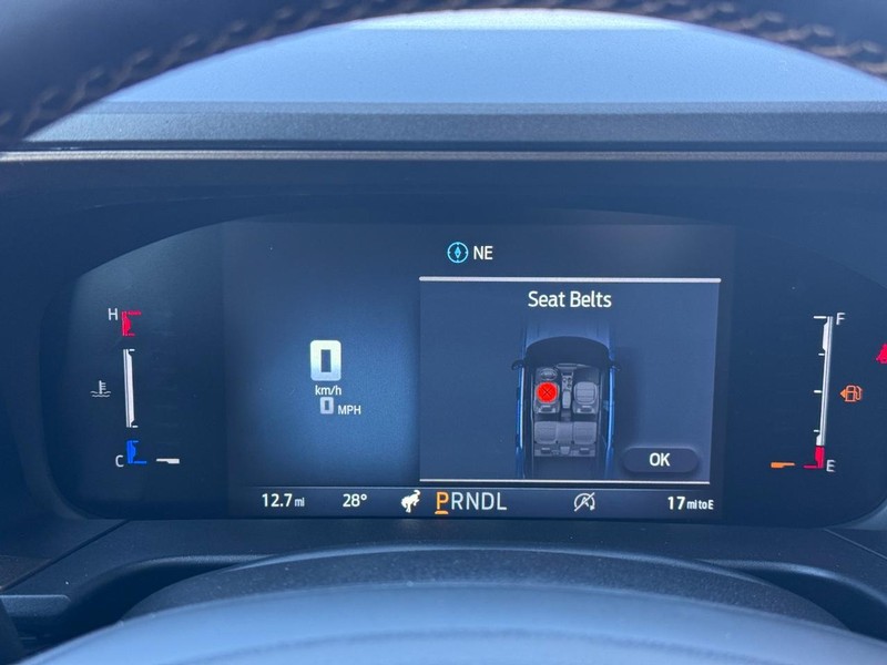 Ford Bronco Sport Vehicle Full-screen Gallery Image 16