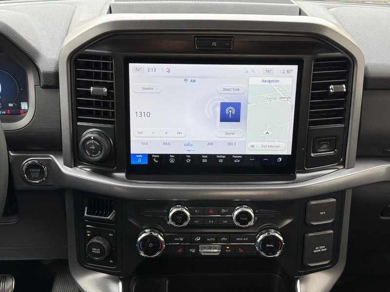 Ford F-150 Vehicle Full-screen Gallery Image 11