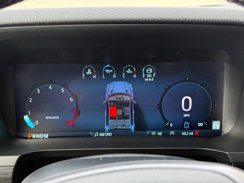 Ford F-150 Vehicle Full-screen Gallery Image 17