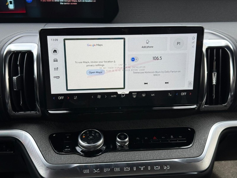 Ford Expedition Vehicle Full-screen Gallery Image 12