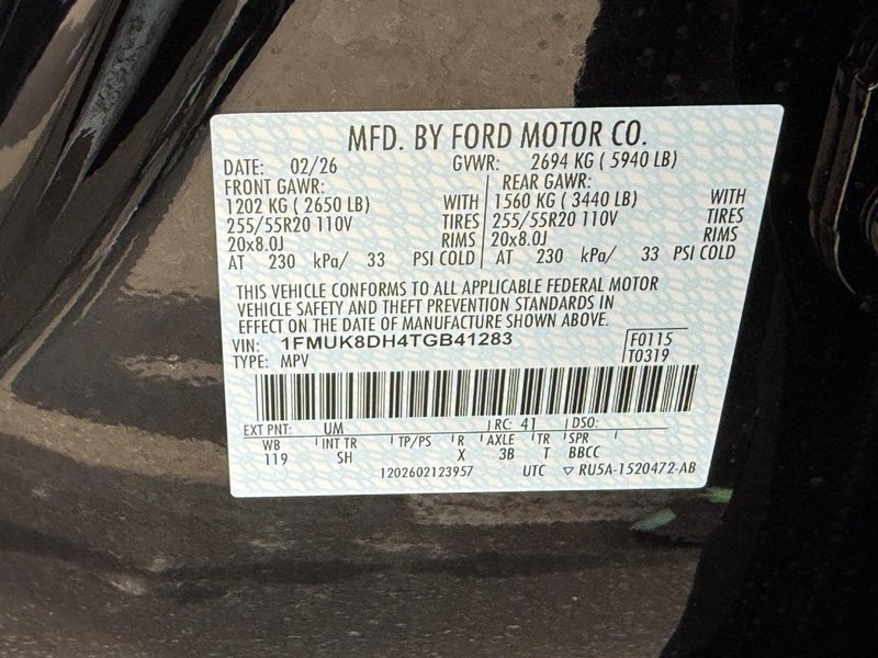 Ford Explorer Vehicle Full-screen Gallery Image 23