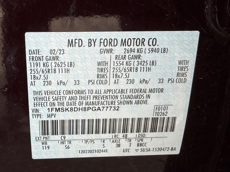 Ford Explorer Vehicle Full-screen Gallery Image 28