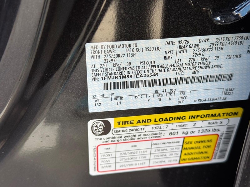 Ford Expedition Max Vehicle Full-screen Gallery Image 23