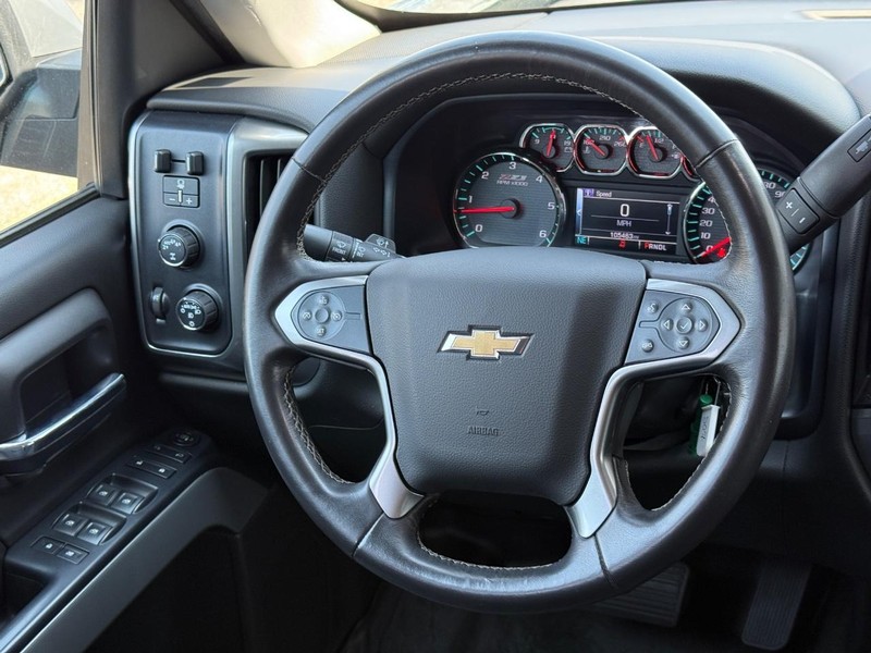 Chevrolet Silverado 1500 Vehicle Full-screen Gallery Image 13