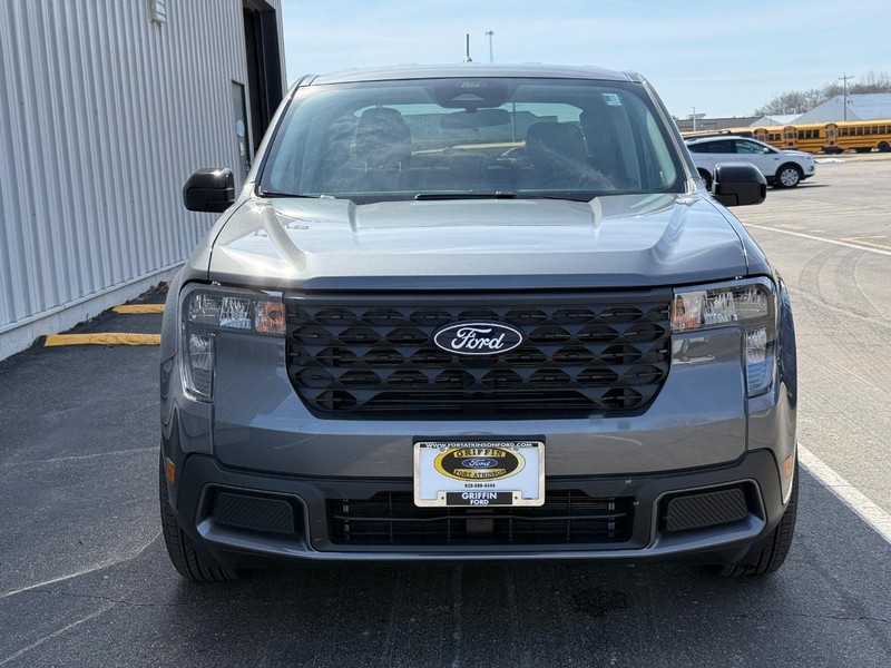 Ford Maverick Vehicle Full-screen Gallery Image 8