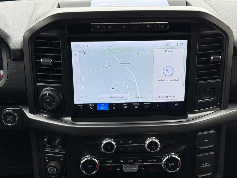 Ford F-150 Vehicle Full-screen Gallery Image 11