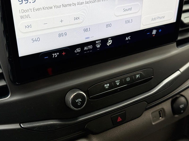 Ford Transit Cargo Van Vehicle Full-screen Gallery Image 19