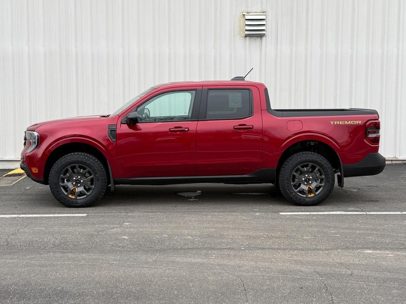 Ford Maverick Vehicle Full-screen Gallery Image 2