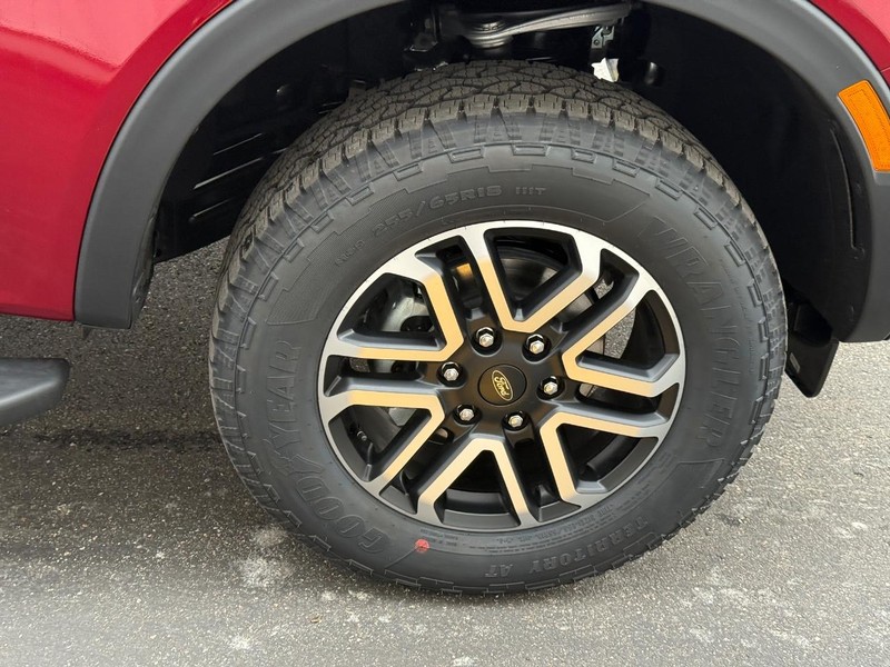 Ford Ranger Vehicle Full-screen Gallery Image 7