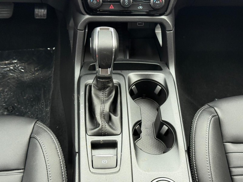 Ford Ranger Vehicle Full-screen Gallery Image 12