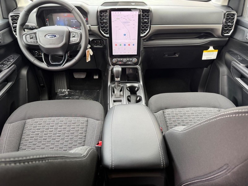 Ford Ranger Vehicle Full-screen Gallery Image 7