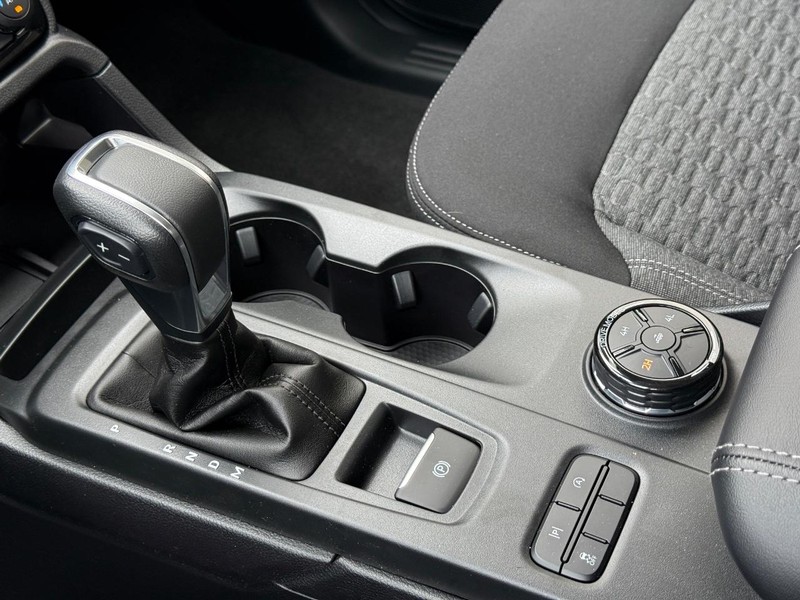 Ford Ranger Vehicle Full-screen Gallery Image 15