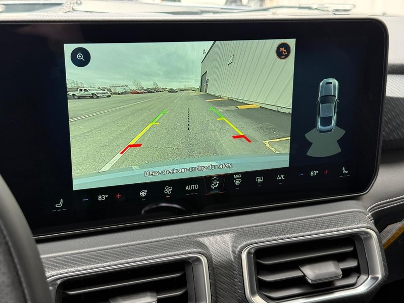 Ford Mustang Vehicle Full-screen Gallery Image 17