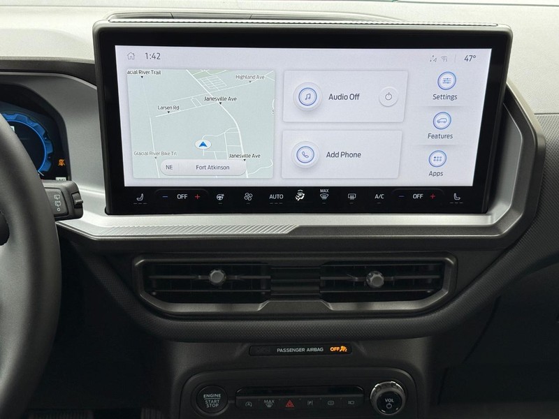 Ford Bronco Sport Vehicle Full-screen Gallery Image 11