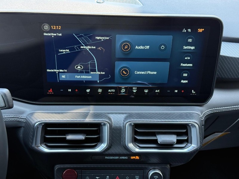 Ford Mustang Vehicle Full-screen Gallery Image 10