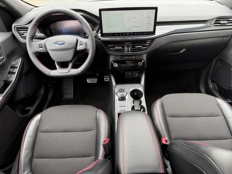 Ford Escape Vehicle Full-screen Gallery Image 12