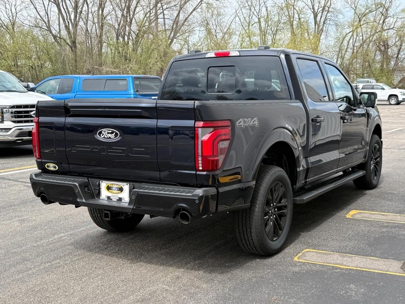 Ford F-150 Vehicle Full-screen Gallery Image 6