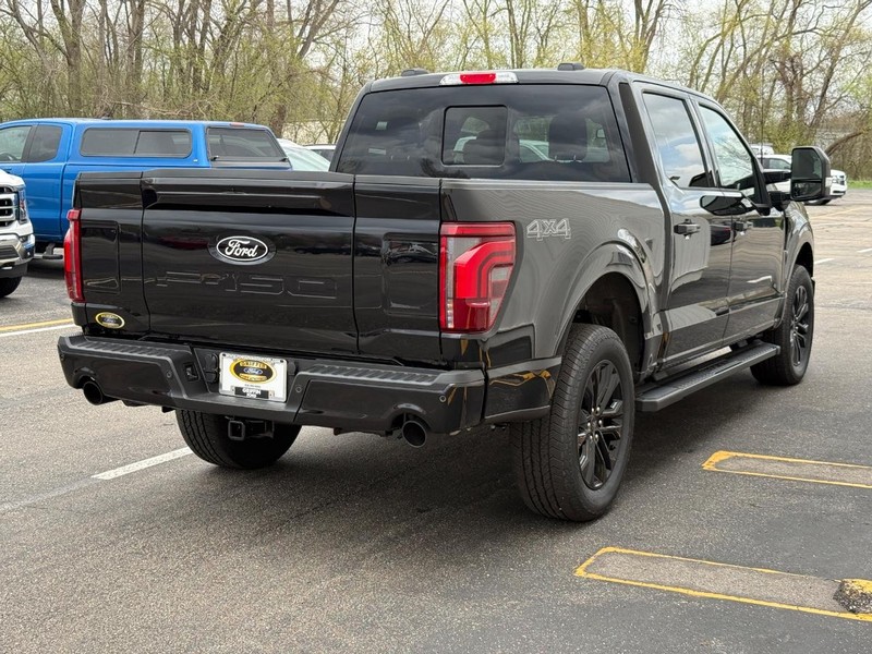 Ford F-150 Vehicle Full-screen Gallery Image 6