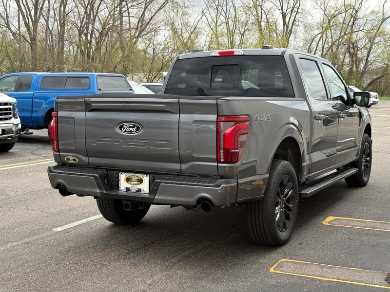 Ford F-150 Vehicle Full-screen Gallery Image 6